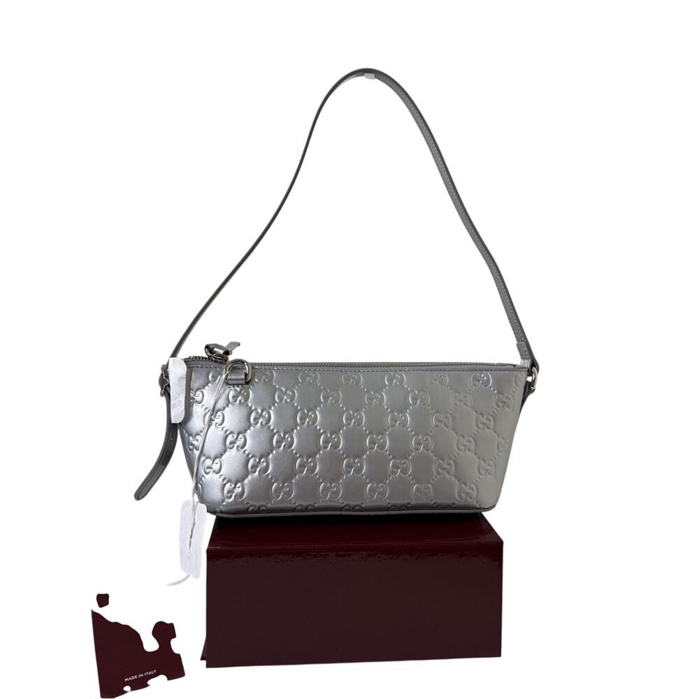 Gucci GG Emblem Metallic Silver Shoulder Bag - Picture 5 of 8